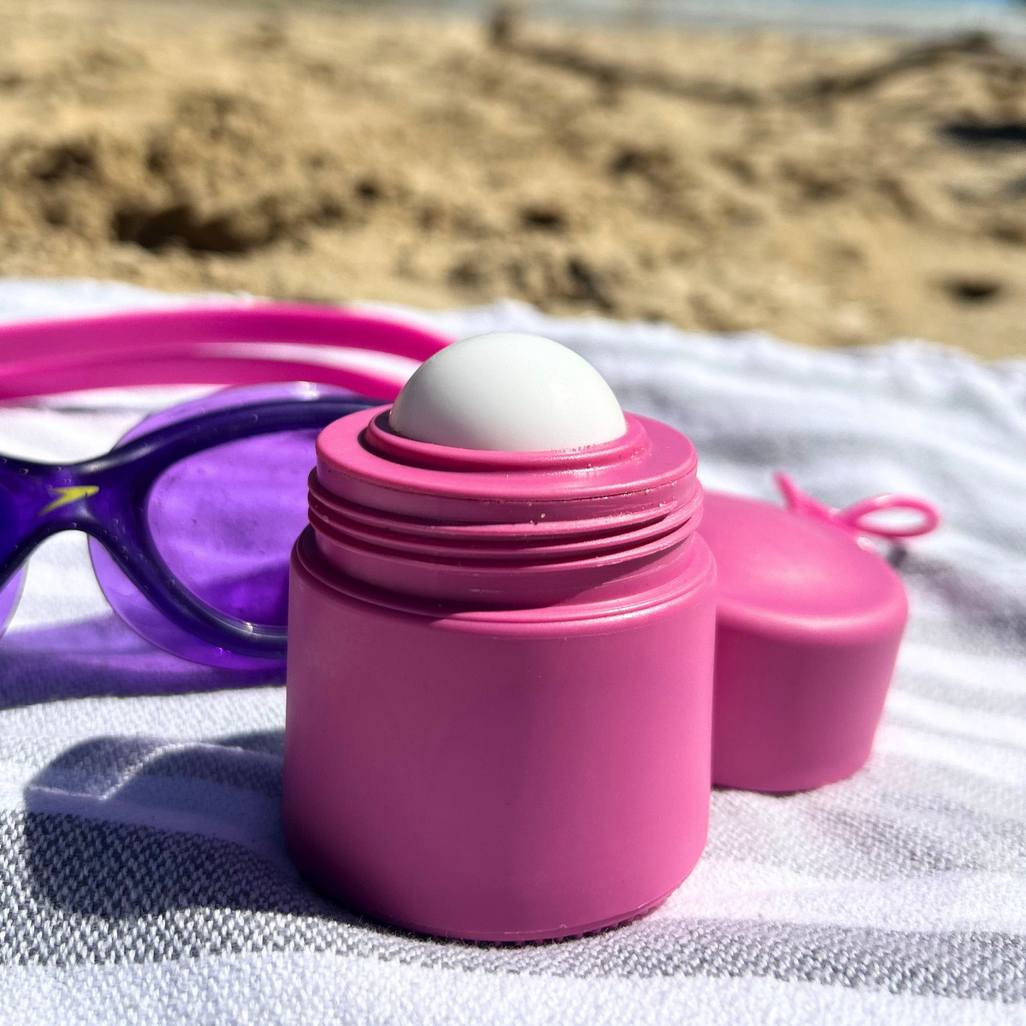 Refillable sunscreen applicator Salt Lake Pink