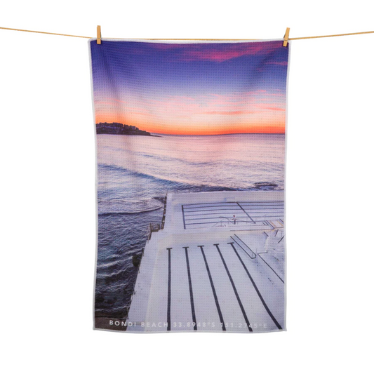 Tea Towel Icebergs Painting from Destination Towels